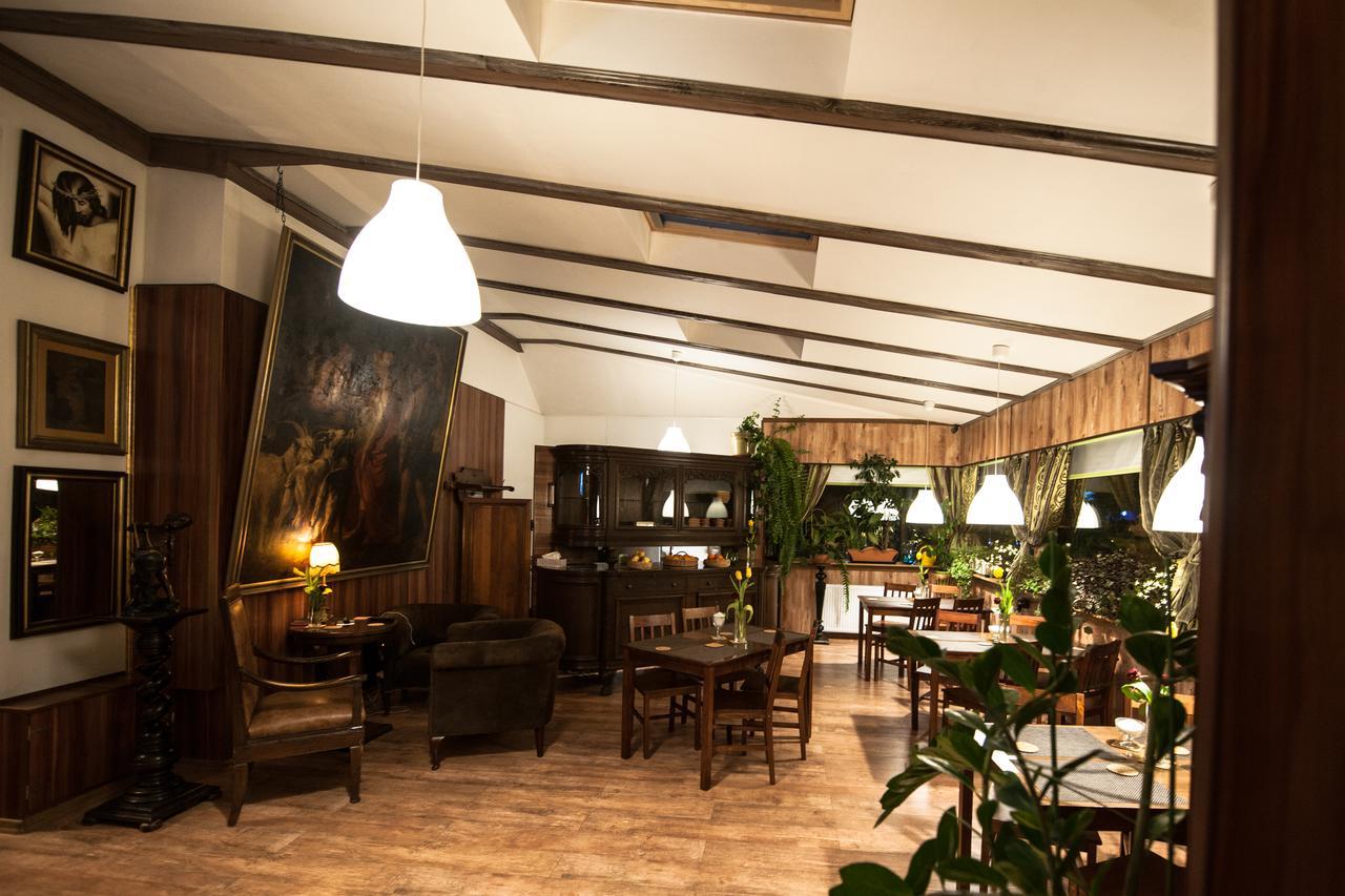 Hotel Villa Rezydent - Wroclaw — Photos 2